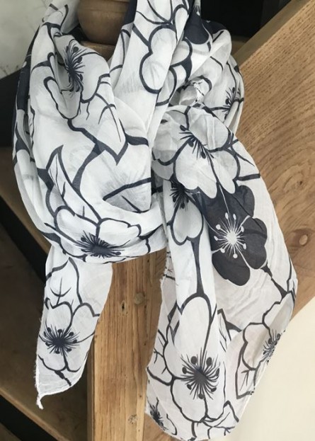 Echarpe en coton blanc à motif fleuri noir