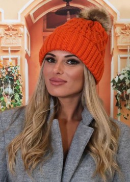 Bonnet orange laine et pompon — Vetement original femme fashion, tenue mode  chic haut de gamme